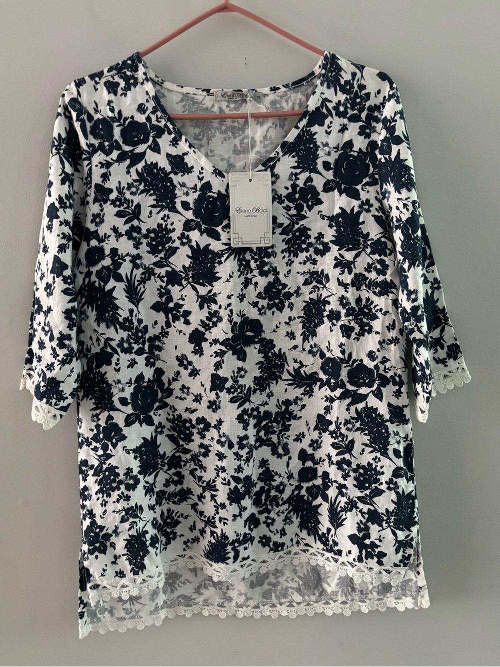 Elena Baldi Italian 100% Linen Tunic Top White Navy Floral Lace Trim NWT Size S